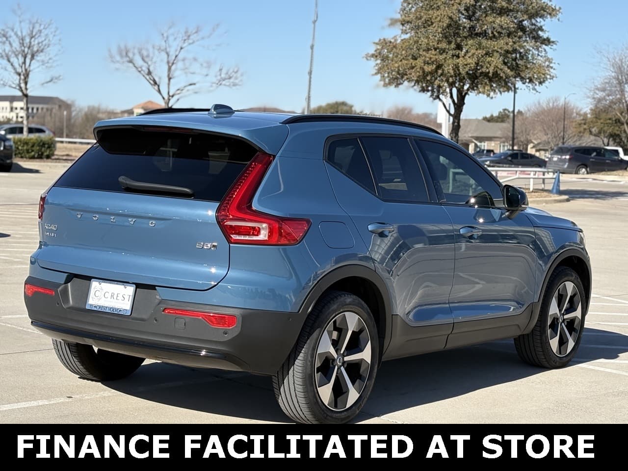 Volvo-XC40-5