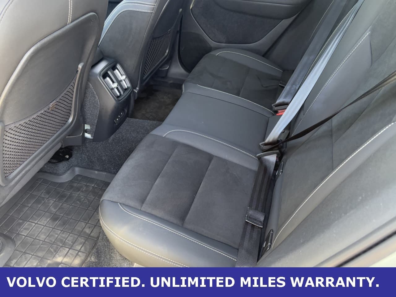 Volvo-C40 Recharge Pure Electric-30