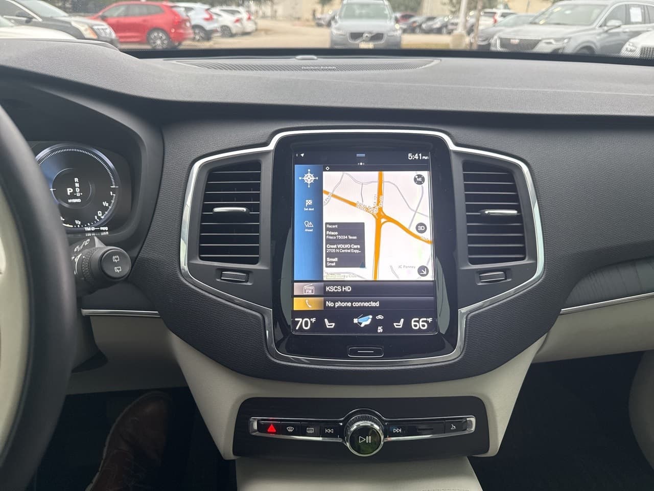 Volvo-XC90 Hybrid-26